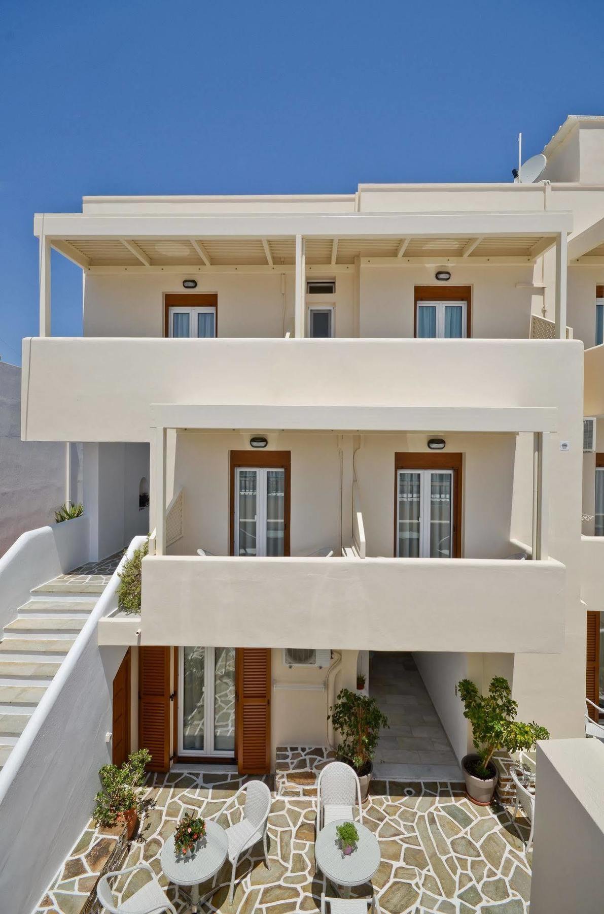 Margo Studios Naxos City Екстериор снимка